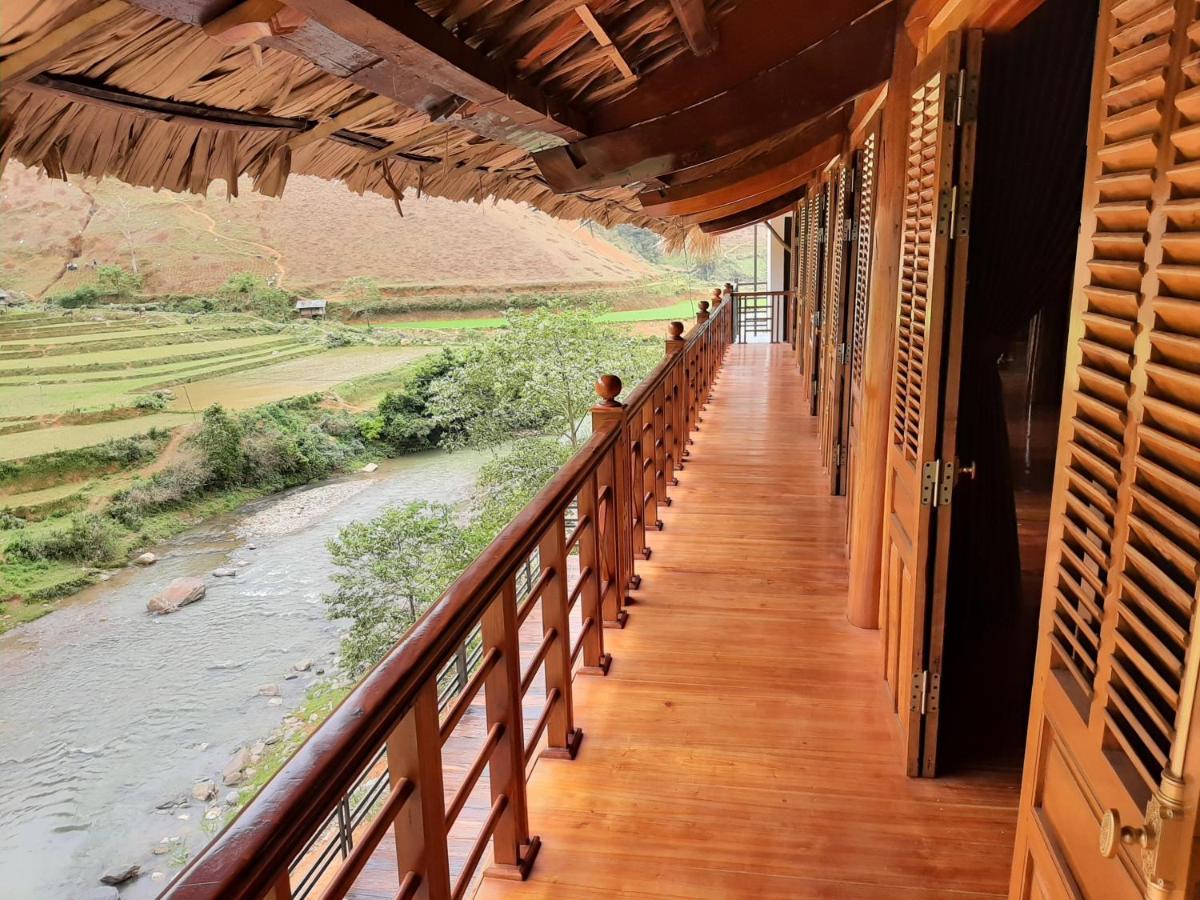 Dong Suoi H'Mong Homestay & Bungalow - Trek & Vegetarian Food Mu Cang Chai Kültér fotó