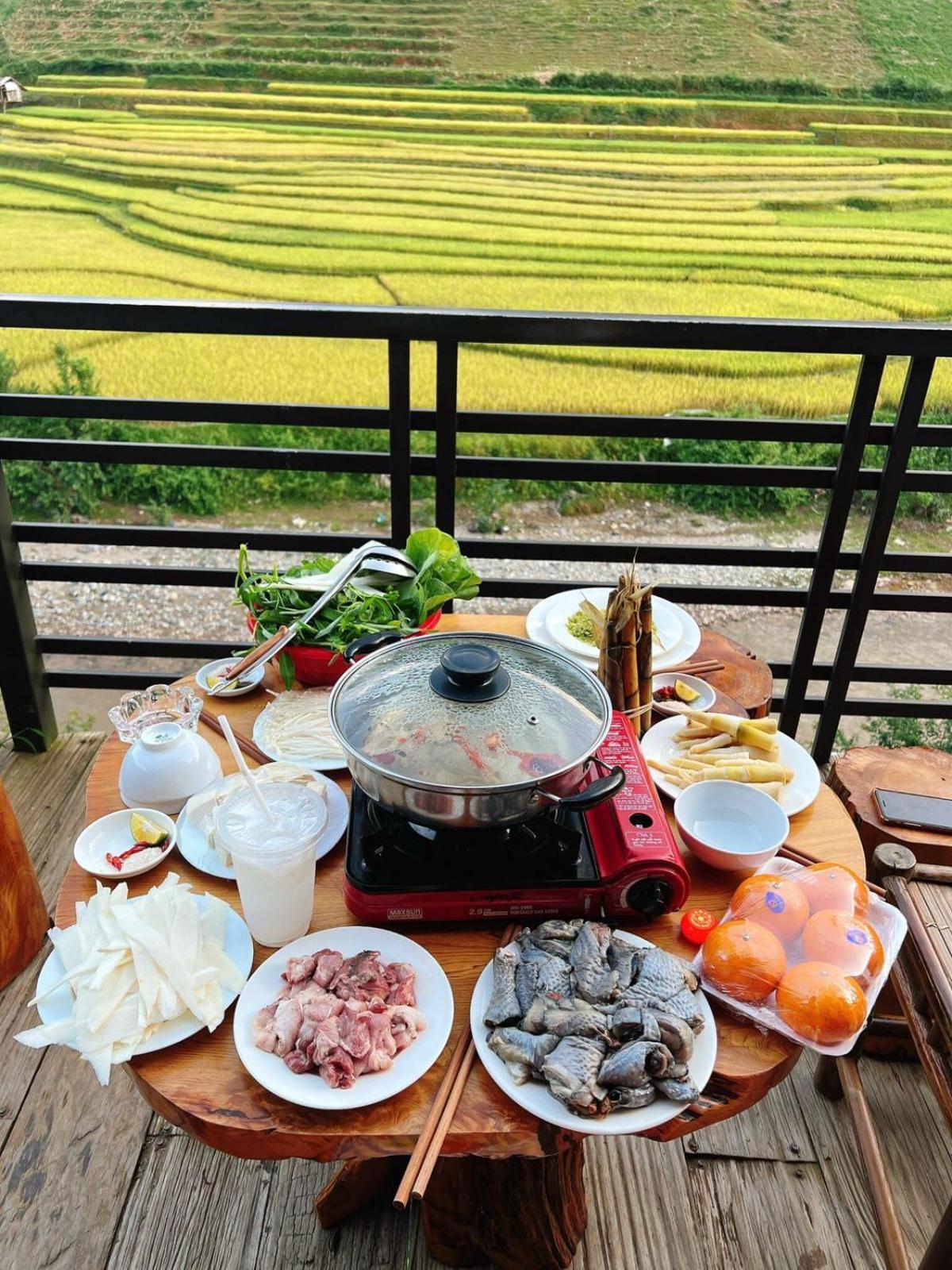 Dong Suoi H'Mong Homestay & Bungalow - Trek & Vegetarian Food Mu Cang Chai Kültér fotó