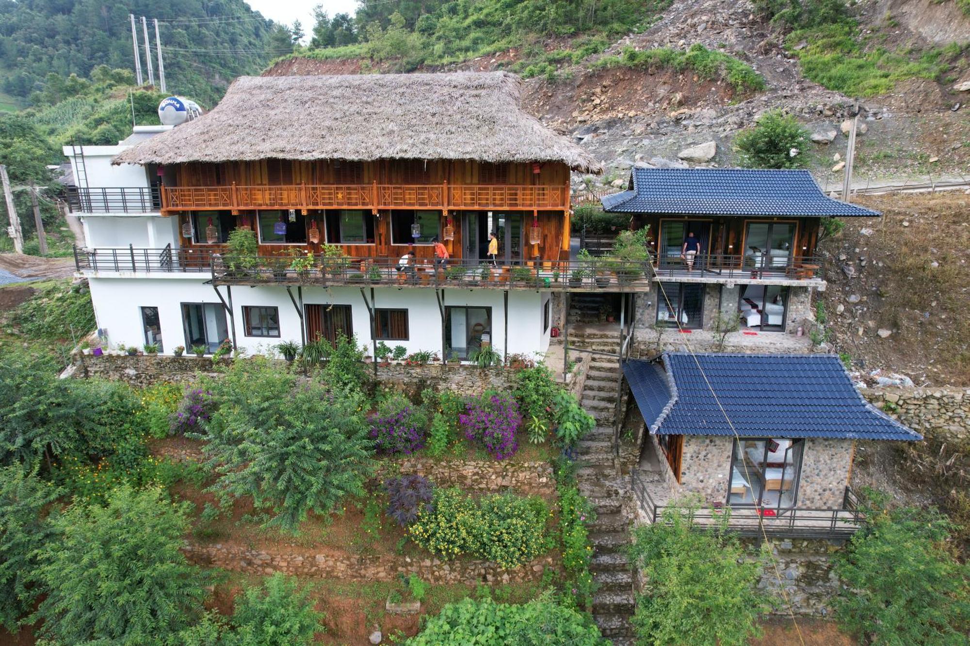 Dong Suoi H'Mong Homestay & Bungalow - Trek & Vegetarian Food Mu Cang Chai Kültér fotó